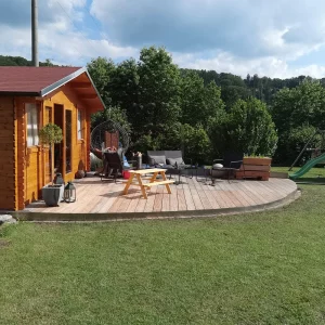 Holzterrasse
