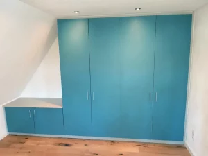 Einbauschrank